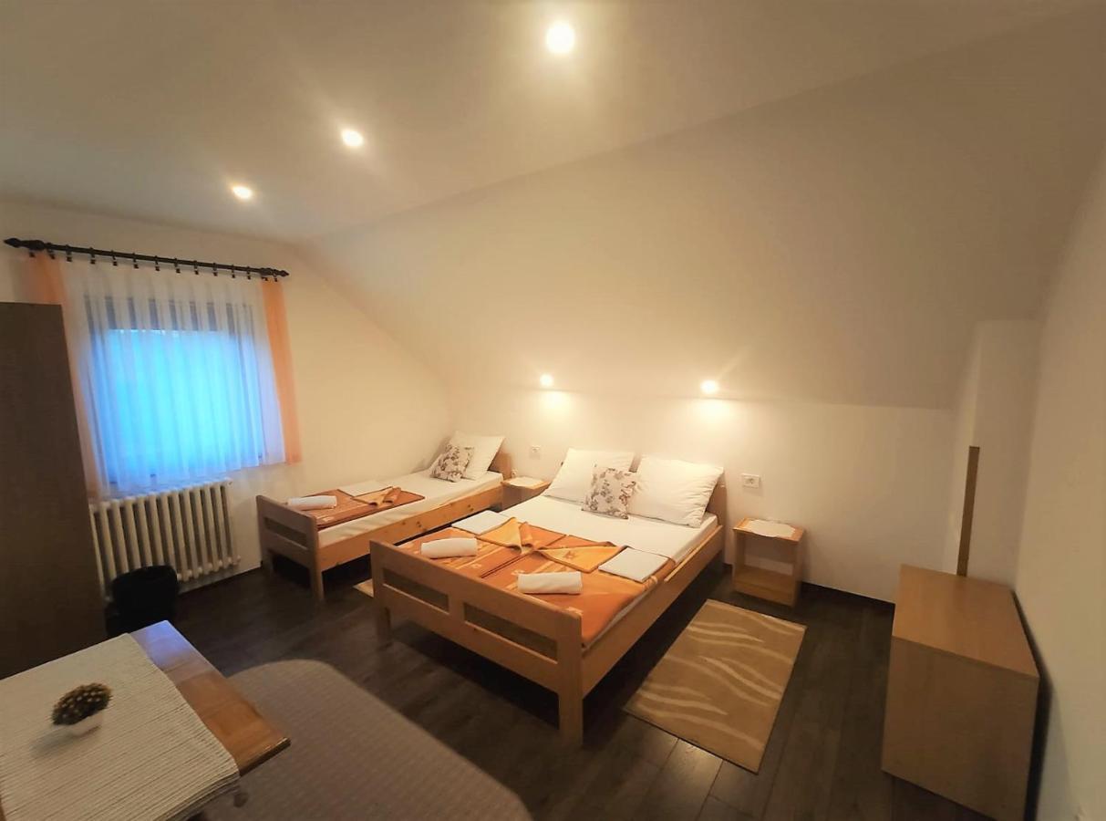 House Pavlic Hotel Grabovac  Exterior foto