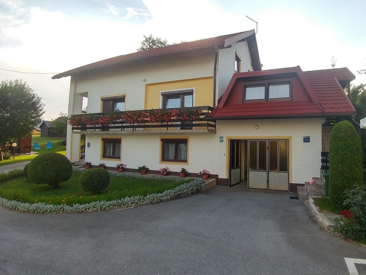 House Pavlic Hotel Grabovac  Exterior foto